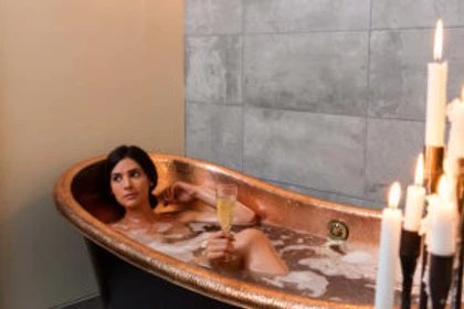 beautiful woman relaxing in a bathtub